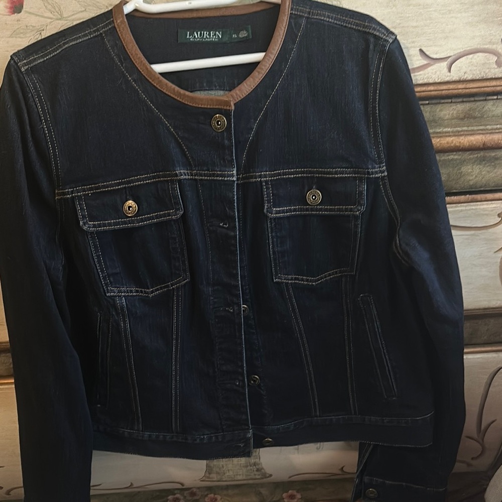 Lauren Ralph Lauren Black Cropped Jean Jacket Crew Neck